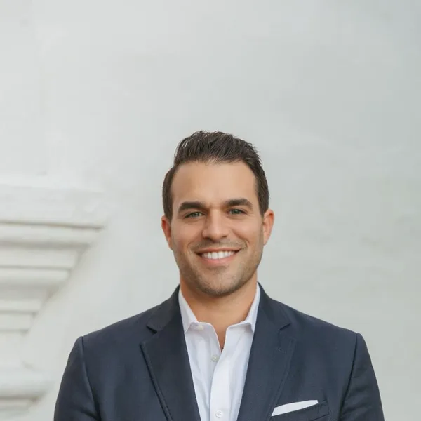 Andrew Kolvet